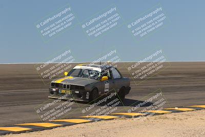 media/Oct-15-2023-Lucky Dog Racing Chuckwalla (Sun) [[f659570f60]]/2nd Stint Bowl/